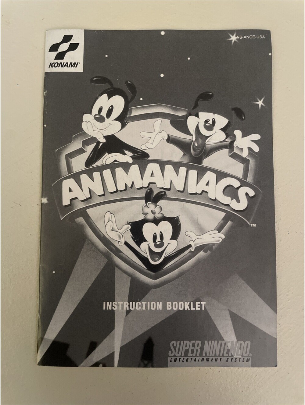 Animaniacs Game for Super Nintendo SNES Manual ONLY - Picture 1 of 2